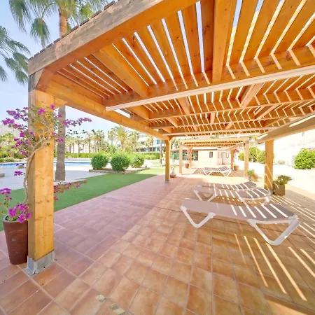 Coral 02 By Interhome Apartmán *