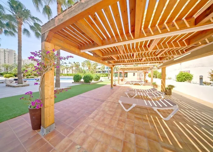 Coral 02 By Interhome Apartmán *